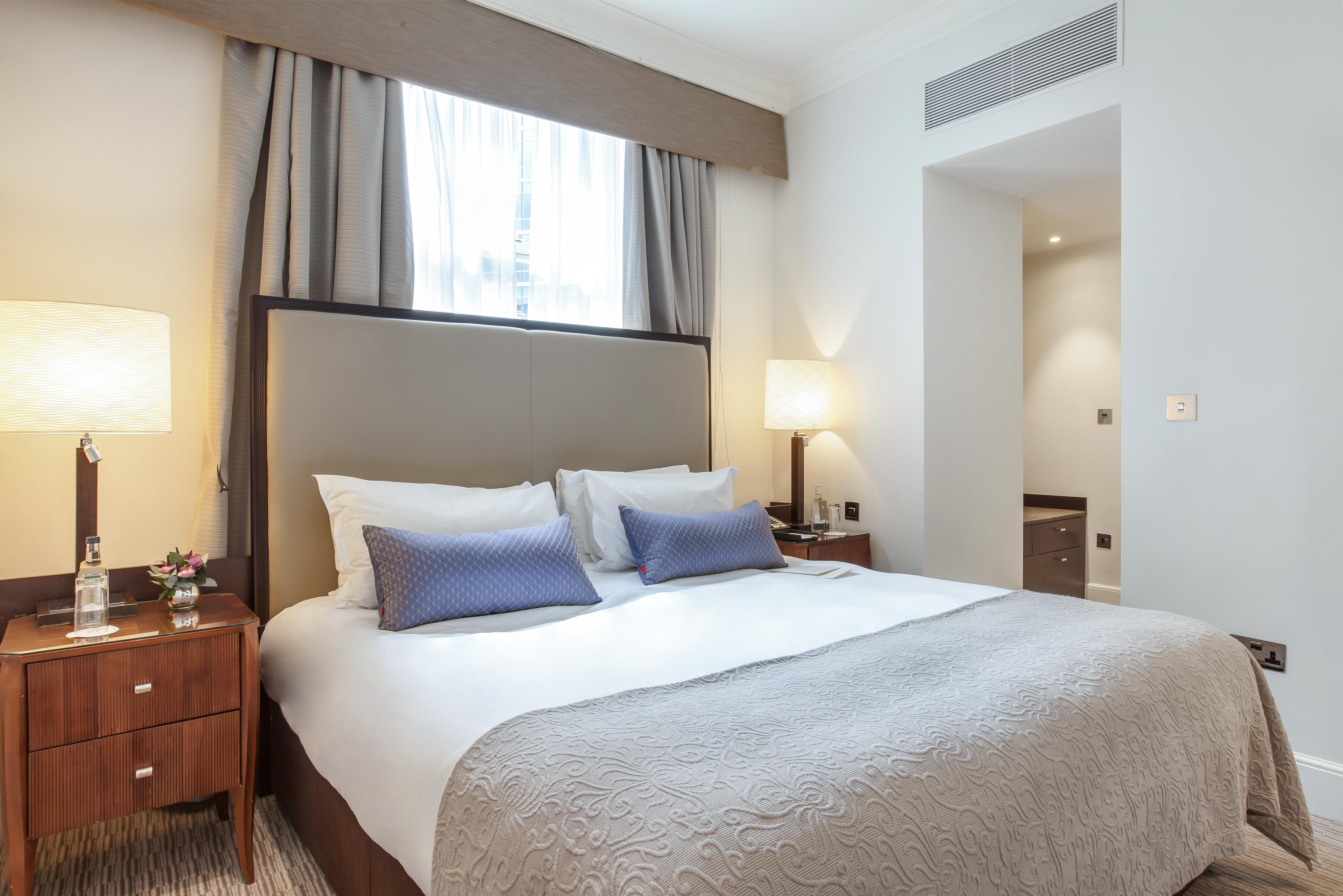 St. James' Court, A Taj Hotel, London Ngoại thất bức ảnh