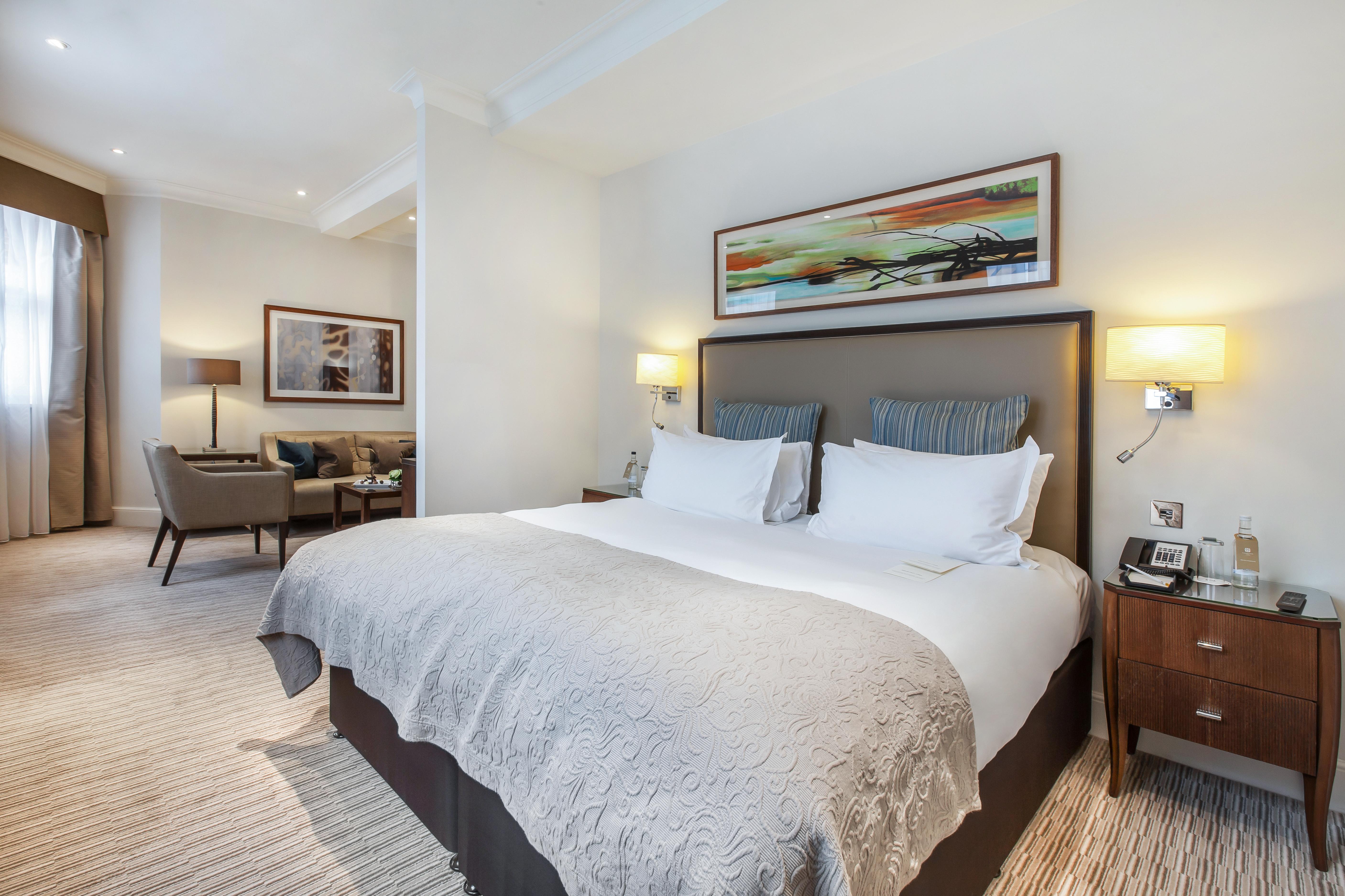 St. James' Court, A Taj Hotel, London Ngoại thất bức ảnh